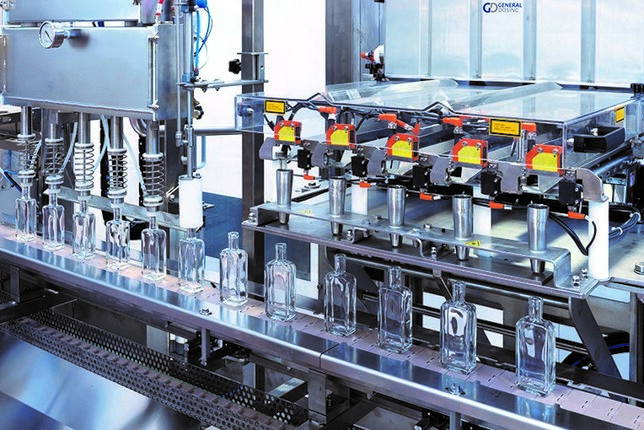 Intelligente Automatisierung für die Flaschenabfüllung